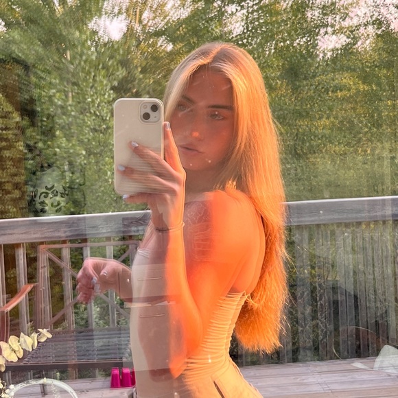 chelsdeb